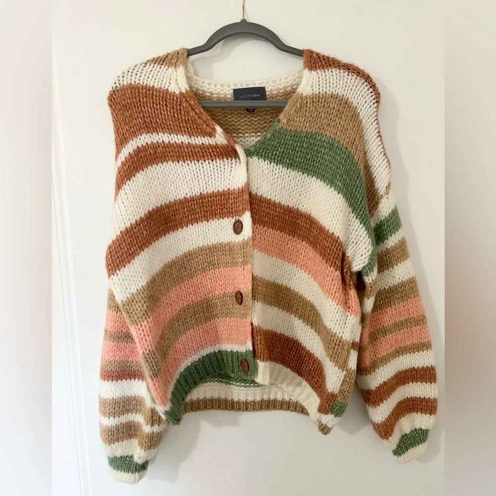 Striped Oversized Sweater Cardigan - Picture 6 of 9